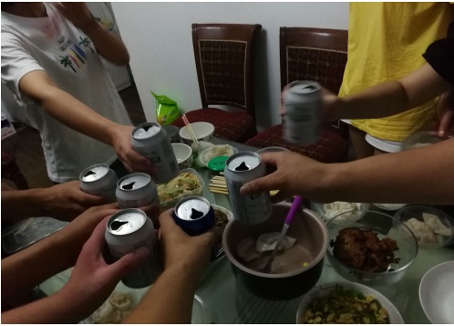 ����ͬ�У��а�һ�ҡ������ǻ���������ͨ��˾�